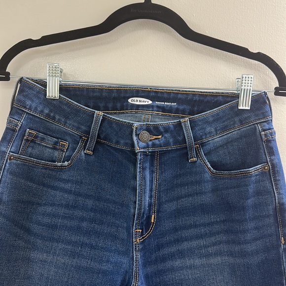 Old navy blue jeans kicker boot-cut - Picture 4 of 9